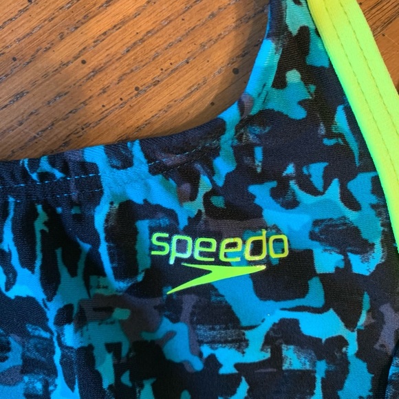 NWT Speedo Endurance Lite Print BikiniTop - Picture 5 of 5